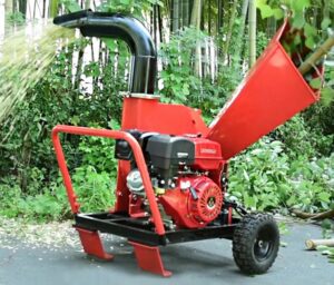 How to Use a Wood Chipper - The Full Guide