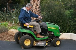 How to fix a flat tire on a riding lawnmower