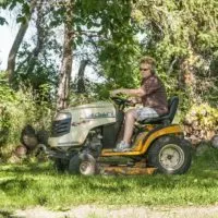 Life expectancy of sales john deere riding mower